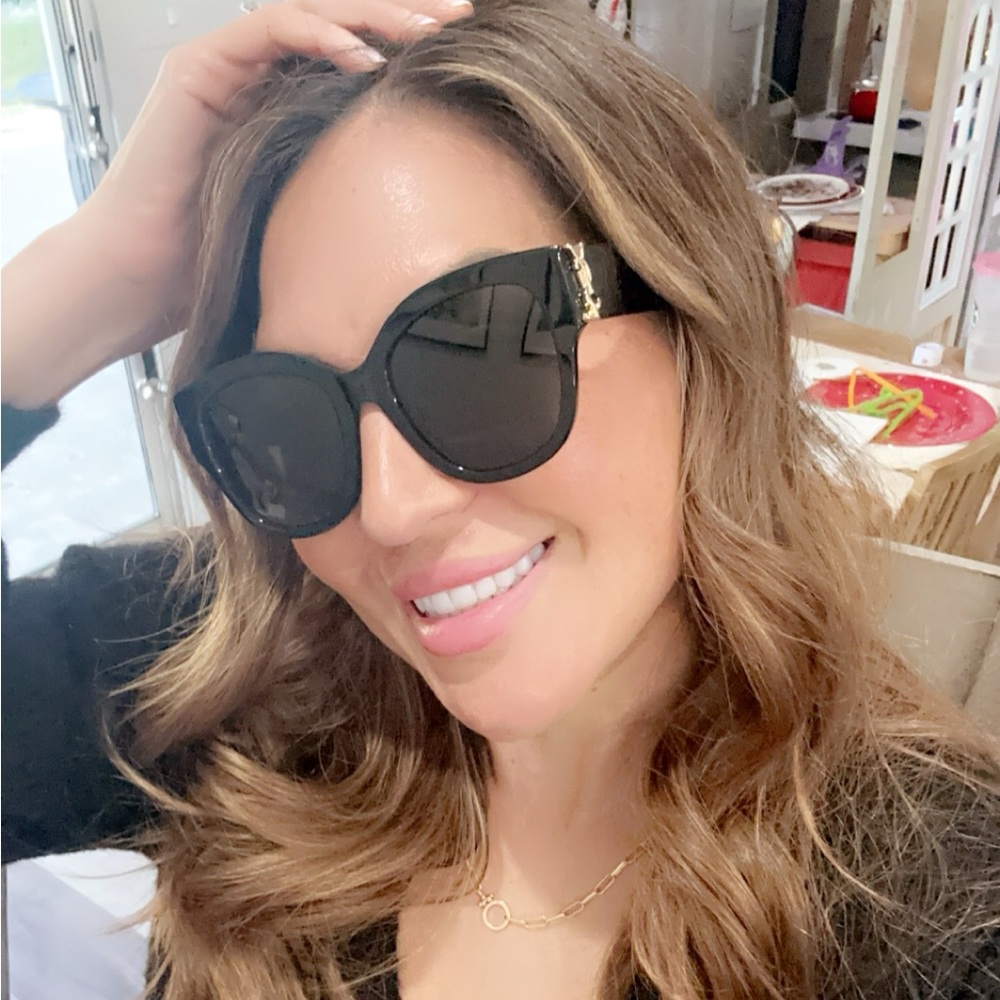 Meet your Posher, Patricia